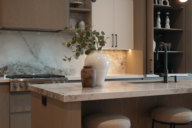 Warm Minimalist Kitchen